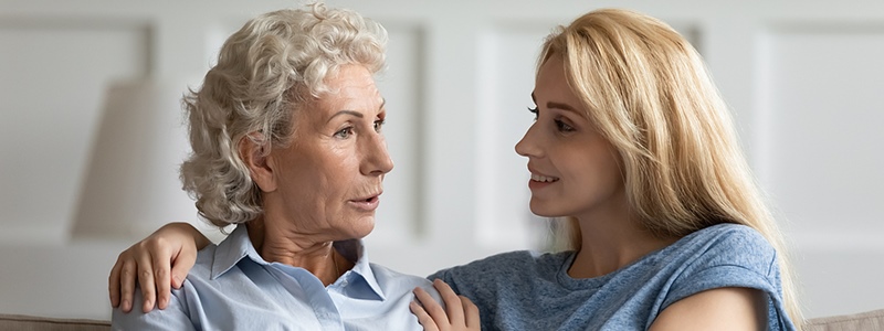 Parent and daughter 800x300